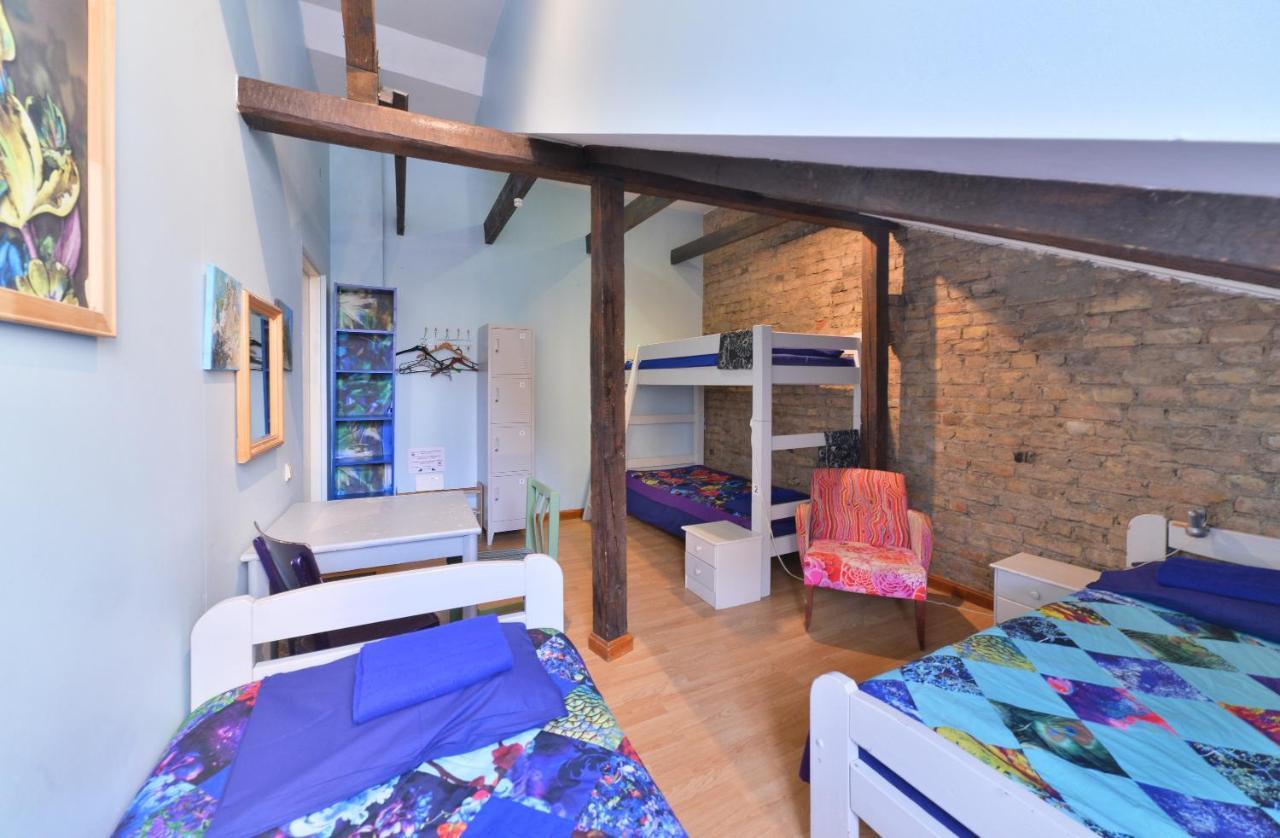 Хостел Central Hostel
