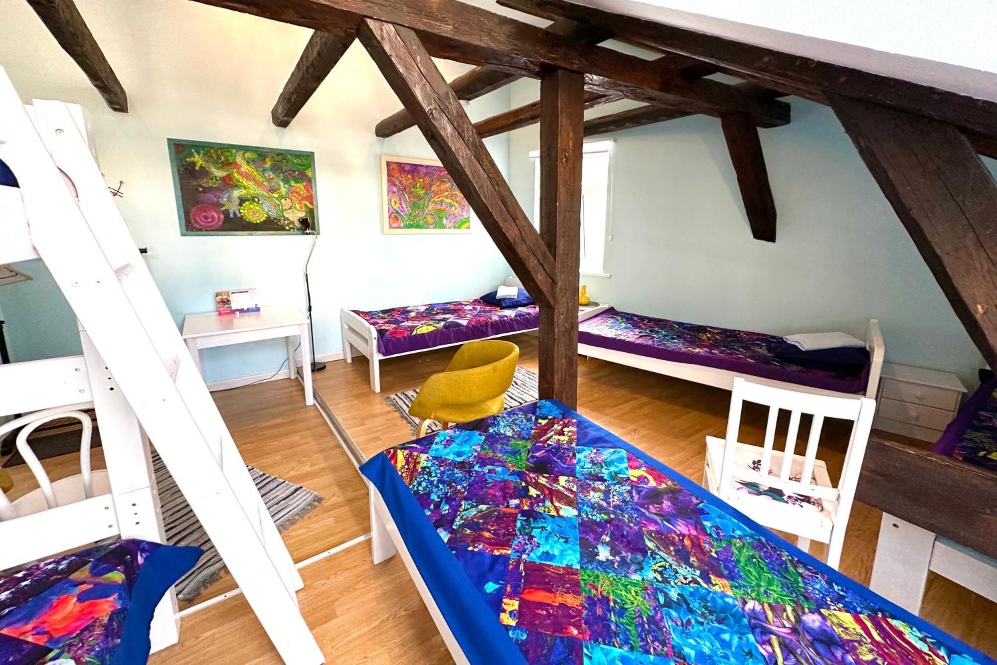 Хостел Central Hostel